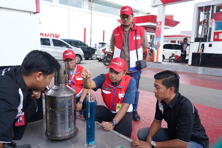 Isu Pertamax oplosan telah mencoreng citra Pertamina sebagai perusahaan energi negara yang terpercaya.