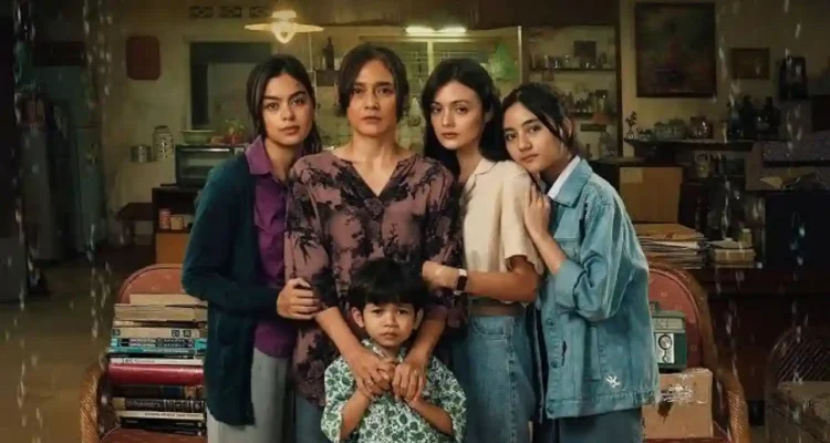 Film Tentang Ibu yang Menyentuh, dari Indonesia hingga Mancanegara